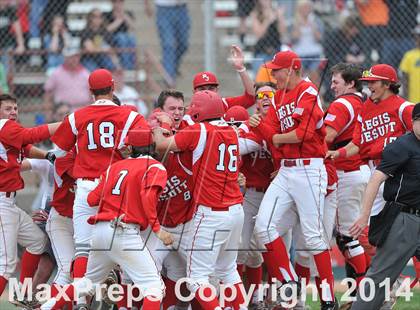 Thumbnail 2 in Mountain Vista vs. Regis Jesuit (CHSAA 5A Semi-Final) photogallery.