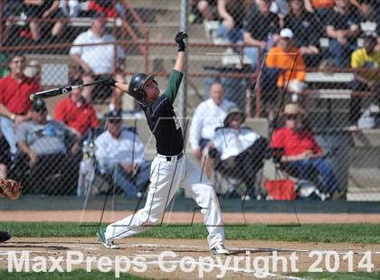 Thumbnail 3 in Mountain Vista vs. Regis Jesuit (CHSAA 5A Semi-Final) photogallery.