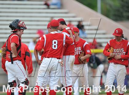 Thumbnail 3 in Mountain Vista vs. Regis Jesuit (CHSAA 5A Semi-Final) photogallery.