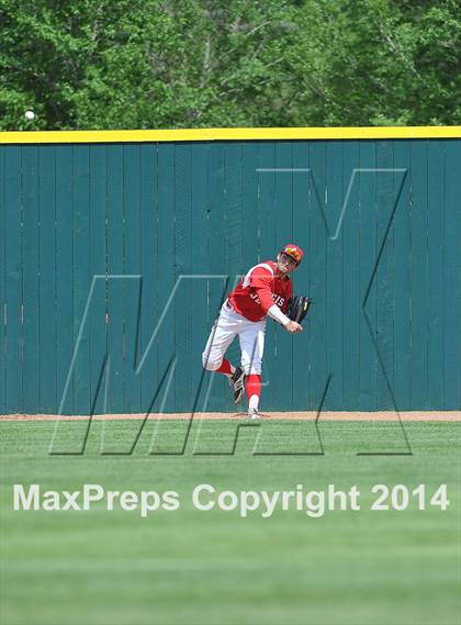 Thumbnail 2 in Mountain Vista vs. Regis Jesuit (CHSAA 5A Semi-Final) photogallery.
