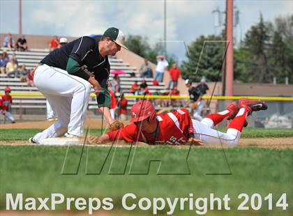 Thumbnail 2 in Mountain Vista vs. Regis Jesuit (CHSAA 5A Semi-Final) photogallery.