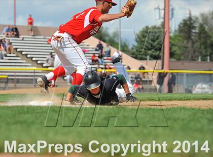 Thumbnail 3 in Mountain Vista vs. Regis Jesuit (CHSAA 5A Semi-Final) photogallery.