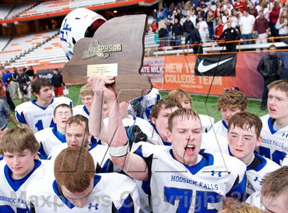 Thumbnail 3 in Hornell vs. Hoosick Falls (NYSPHSAA Class C Final) photogallery.