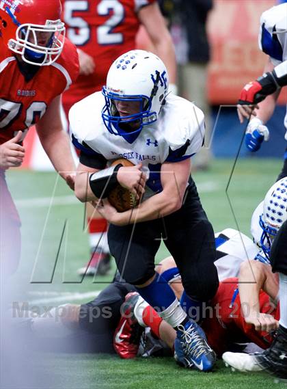 Thumbnail 3 in Hornell vs. Hoosick Falls (NYSPHSAA Class C Final) photogallery.