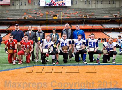 Thumbnail 2 in Hornell vs. Hoosick Falls (NYSPHSAA Class C Final) photogallery.