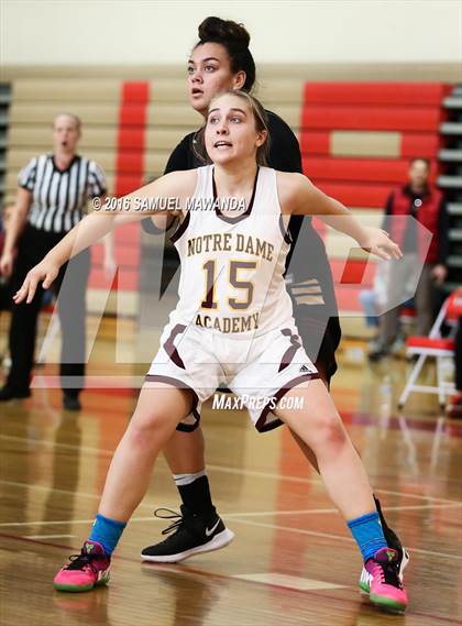 Thumbnail 3 in Notre Dame Academy vs Oaks Christian (West Coast Holiday Classic) photogallery.