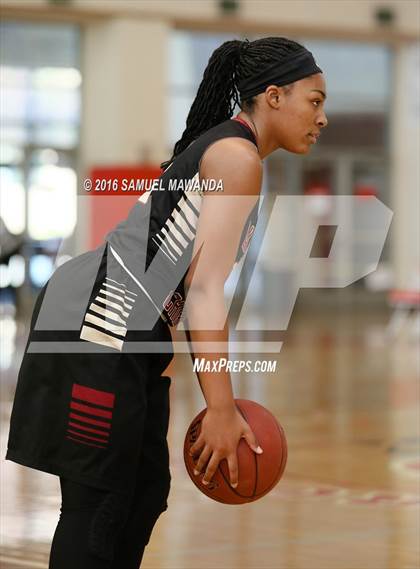 Thumbnail 2 in Notre Dame Academy vs Oaks Christian (West Coast Holiday Classic) photogallery.