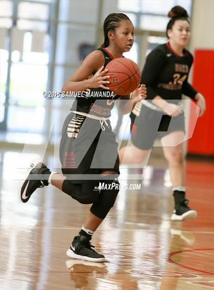 Thumbnail 3 in Notre Dame Academy vs Oaks Christian (West Coast Holiday Classic) photogallery.