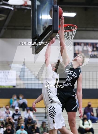 Thumbnail 3 in Cottonwood vs. Highland photogallery.