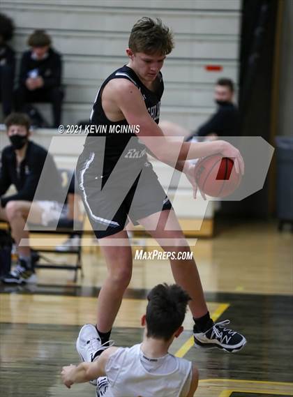 Thumbnail 3 in Cottonwood vs. Highland photogallery.