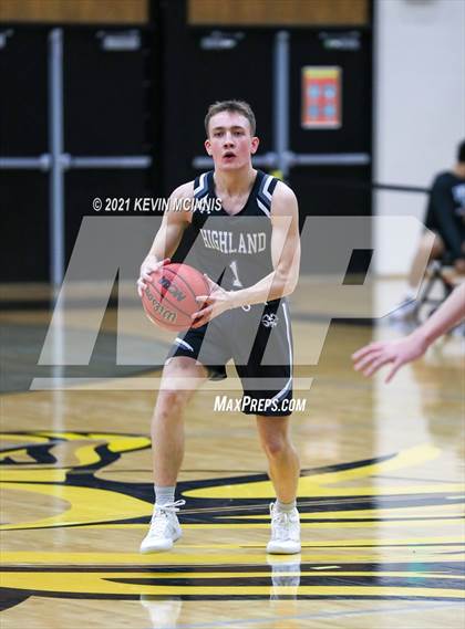 Thumbnail 1 in Cottonwood vs. Highland photogallery.