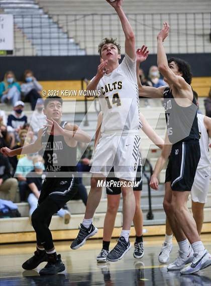 Thumbnail 1 in Cottonwood vs. Highland photogallery.