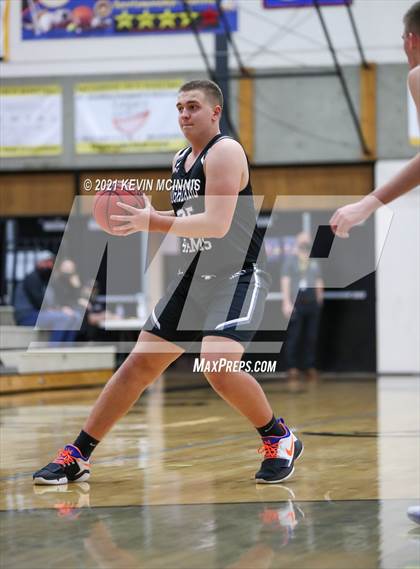 Thumbnail 2 in Cottonwood vs. Highland photogallery.