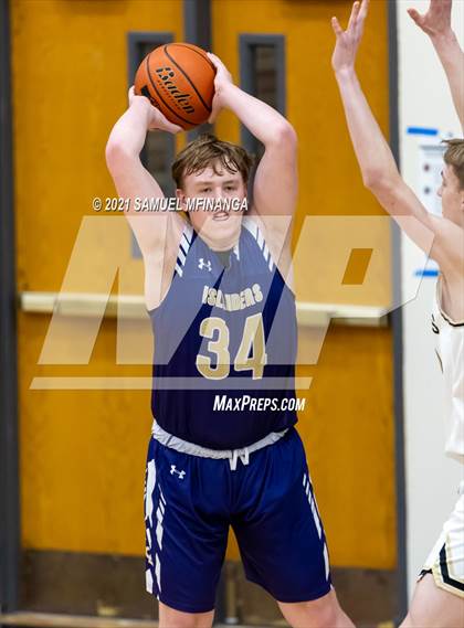 Thumbnail 3 in Grand Island @ Lincoln Southeast photogallery.