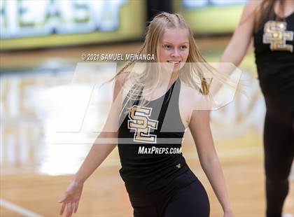 Thumbnail 1 in Grand Island @ Lincoln Southeast photogallery.