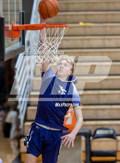 Thumbnail 3 in Grand Island @ Lincoln Southeast photogallery.