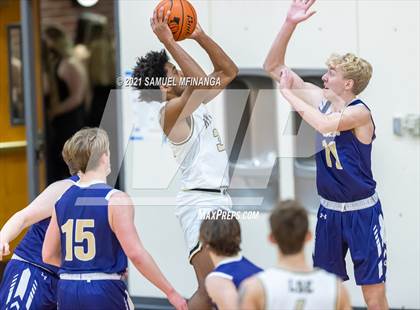 Thumbnail 3 in Grand Island @ Lincoln Southeast photogallery.