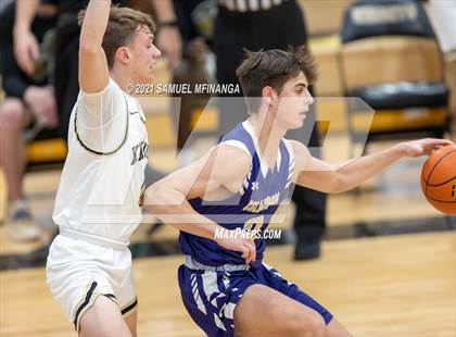 Thumbnail 3 in Grand Island @ Lincoln Southeast photogallery.