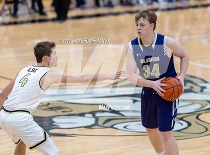 Thumbnail 3 in Grand Island @ Lincoln Southeast photogallery.