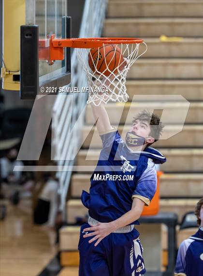 Thumbnail 2 in Grand Island @ Lincoln Southeast photogallery.