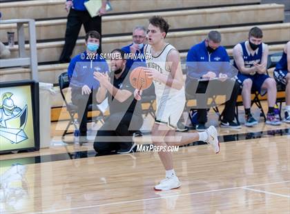 Thumbnail 3 in Grand Island @ Lincoln Southeast photogallery.