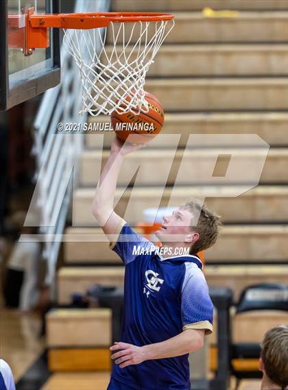 Thumbnail 2 in Grand Island @ Lincoln Southeast photogallery.