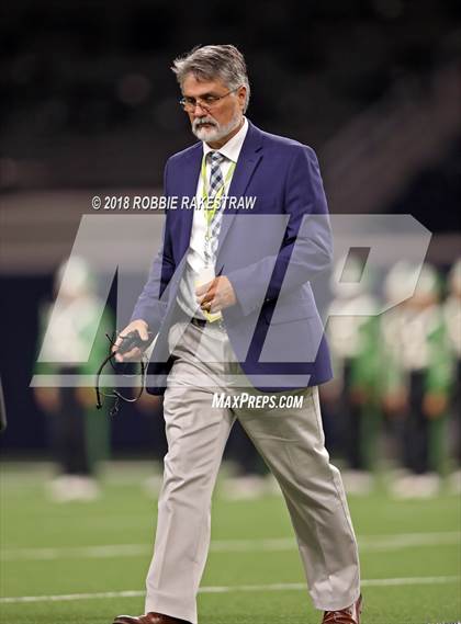 Thumbnail 1 in Prosper vs. Longview (UIL 6A Division 2 Region 2 Area) photogallery.