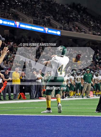 Thumbnail 1 in Prosper vs. Longview (UIL 6A Division 2 Region 2 Area) photogallery.