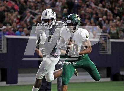 Thumbnail 2 in Prosper vs. Longview (UIL 6A Division 2 Region 2 Area) photogallery.