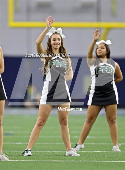 Thumbnail 2 in Prosper vs. Longview (UIL 6A Division 2 Region 2 Area) photogallery.