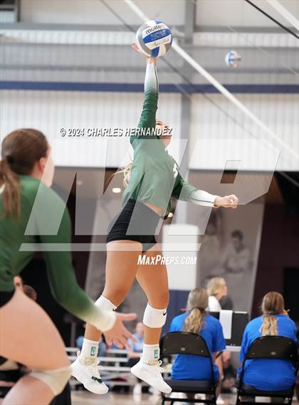 Thumbnail 2 in Magnolia West vs. Franklin (Legends Invitational) photogallery.