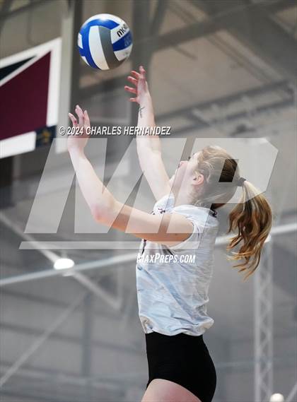 Thumbnail 3 in Magnolia West vs. Franklin (Legends Invitational) photogallery.