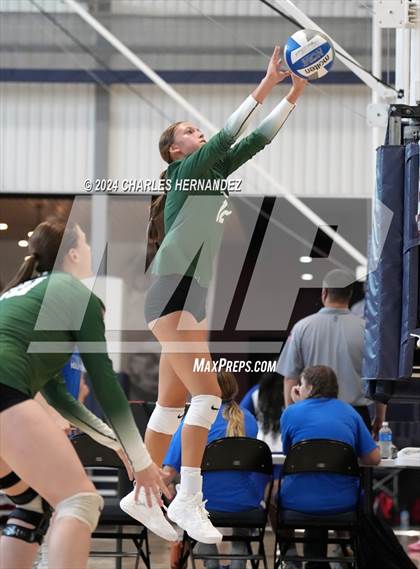 Thumbnail 1 in Magnolia West vs. Franklin (Legends Invitational) photogallery.
