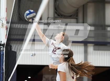 Thumbnail 1 in Magnolia West vs. Franklin (Legends Invitational) photogallery.