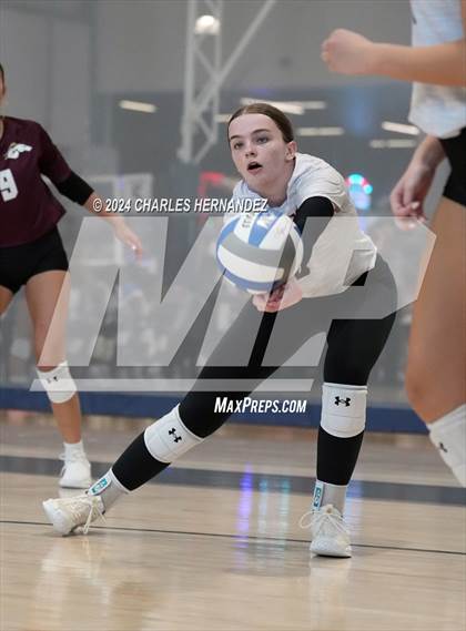 Thumbnail 2 in Magnolia West vs. Franklin (Legends Invitational) photogallery.