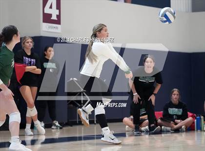Thumbnail 2 in Magnolia West vs. Franklin (Legends Invitational) photogallery.