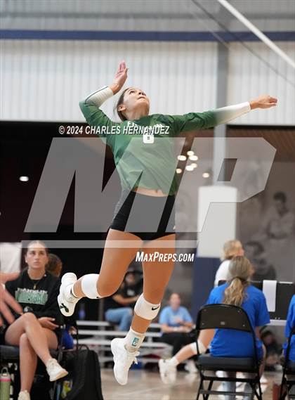 Thumbnail 1 in Magnolia West vs. Franklin (Legends Invitational) photogallery.