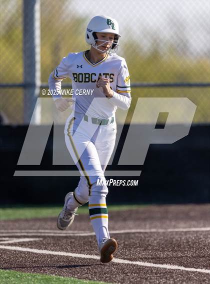 Thumbnail 1 in West @ Basehor-Linwood photogallery.