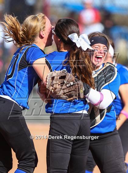 Thumbnail 1 in Fossil Ridge vs Grandview (CHSAA 5A Championship) photogallery.