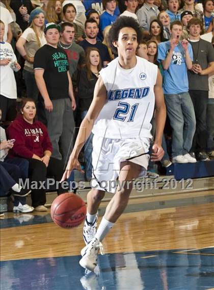 Thumbnail 1 in Valor Christian @ Legend photogallery.