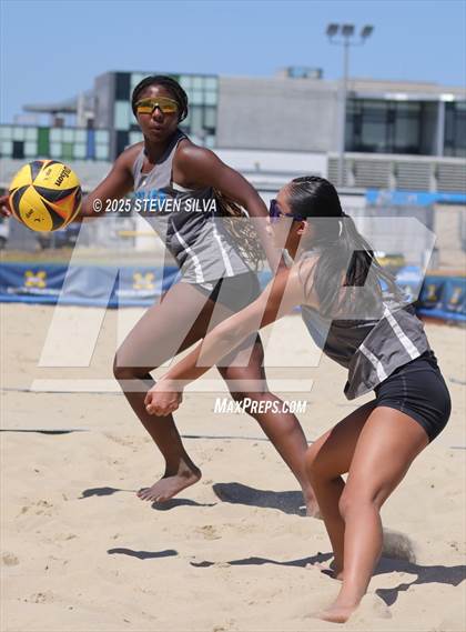 Thumbnail 3 in Canyon Crest Academy vs. Eastlake (CIF SDS Division 2 Final) photogallery.