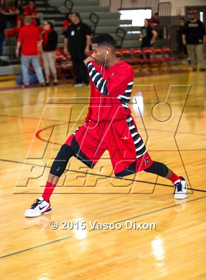 Thumbnail 1 in La Joya Community vs. Dysart photogallery.