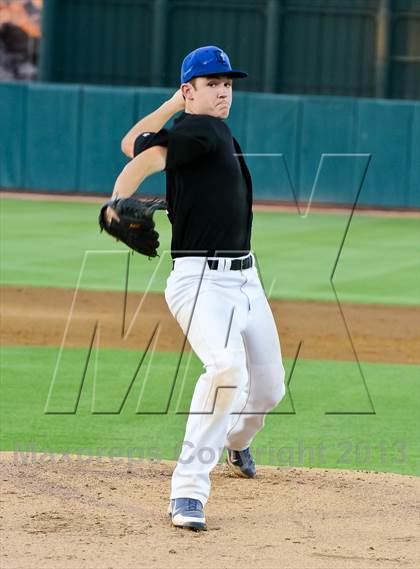 Thumbnail 1 in Desert Christian vs. Phoenix Christian (AIA D4 Final) photogallery.