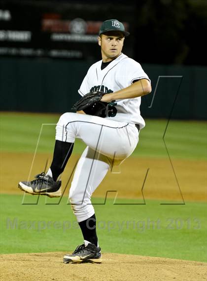 Thumbnail 1 in Desert Christian vs. Phoenix Christian (AIA D4 Final) photogallery.