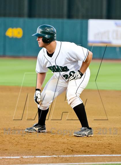Thumbnail 1 in Desert Christian vs. Phoenix Christian (AIA D4 Final) photogallery.