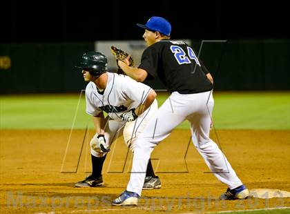 Thumbnail 2 in Desert Christian vs. Phoenix Christian (AIA D4 Final) photogallery.