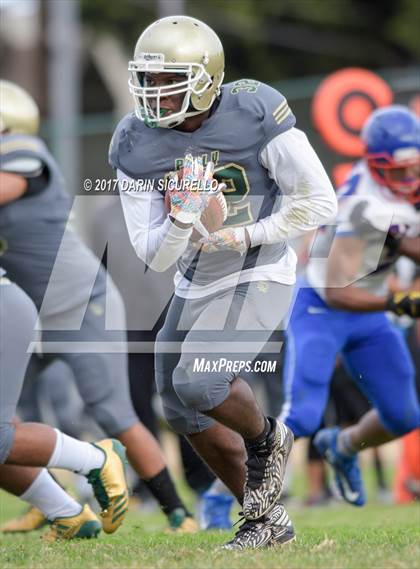 Thumbnail 2 in Long Beach Poly @ Serra photogallery.