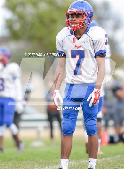 Thumbnail 1 in Long Beach Poly @ Serra photogallery.
