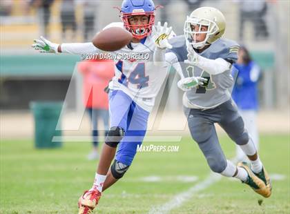 Thumbnail 3 in Long Beach Poly @ Serra photogallery.