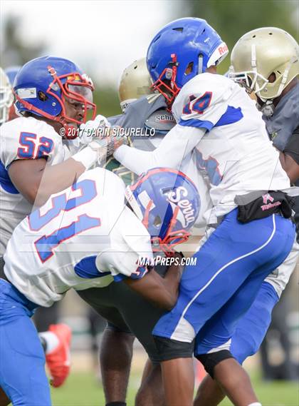 Thumbnail 3 in Long Beach Poly @ Serra photogallery.